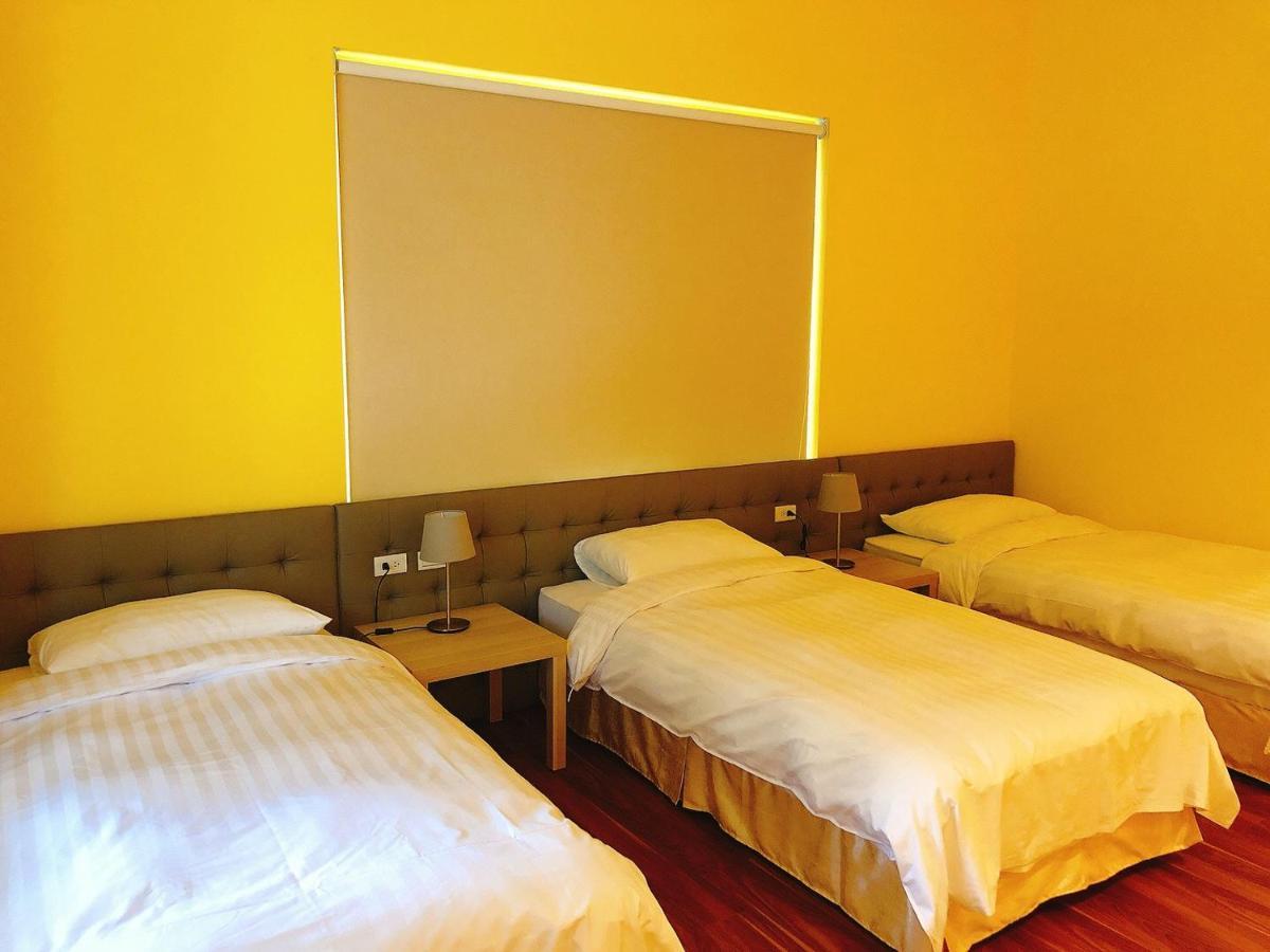 American Village Resort Taipei Bagian luar foto