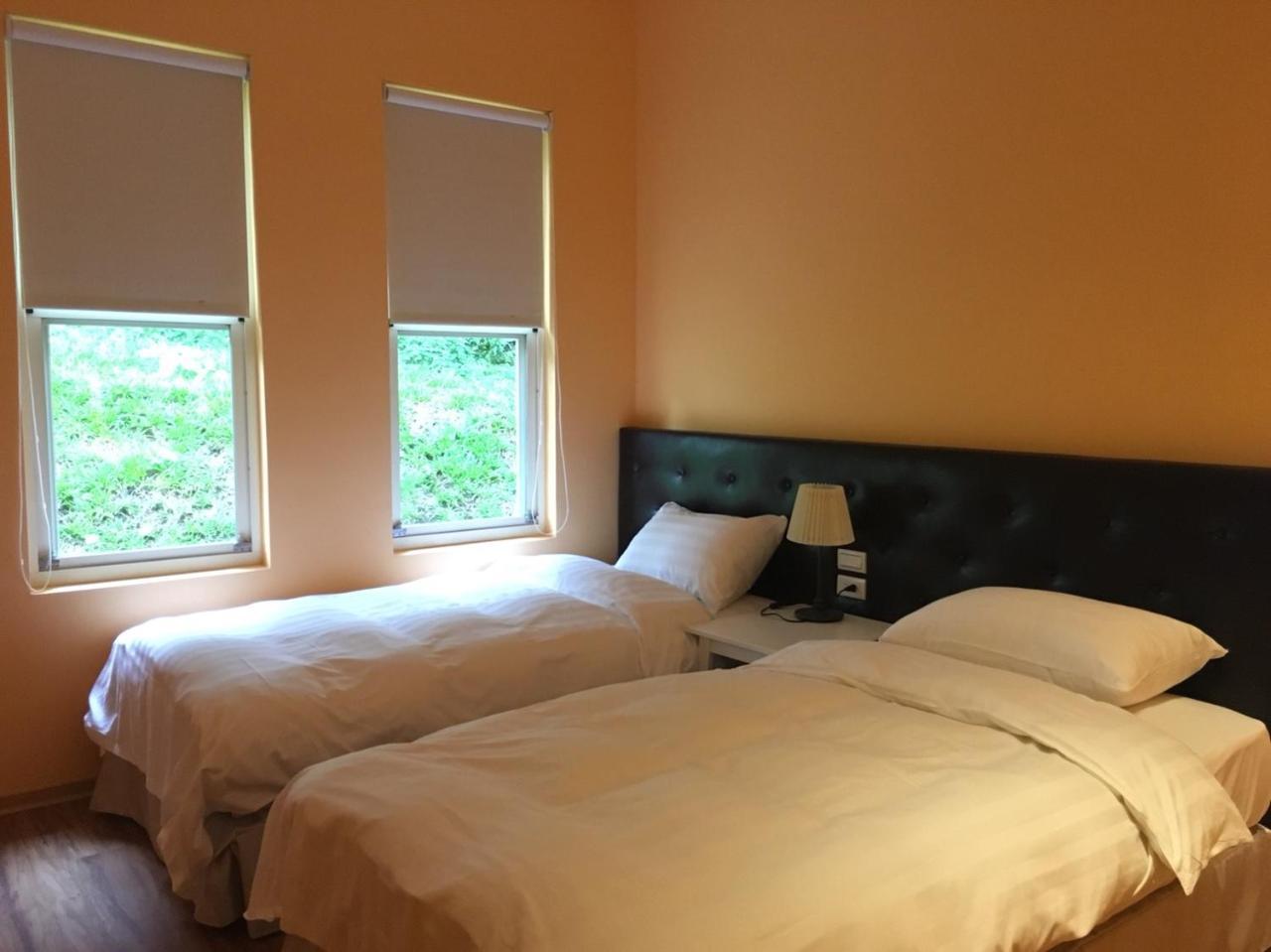 American Village Resort Taipei Bagian luar foto